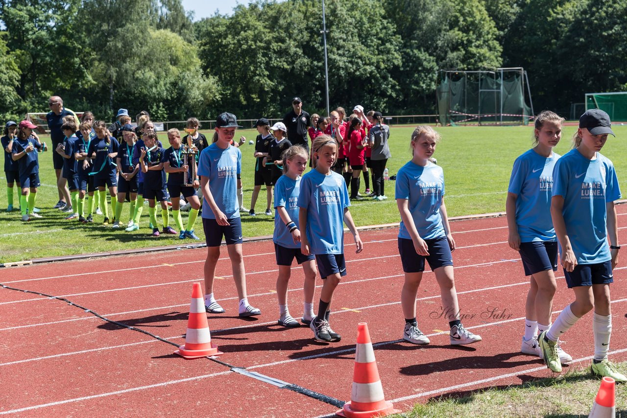Bild 127 - Loewinnen Cup